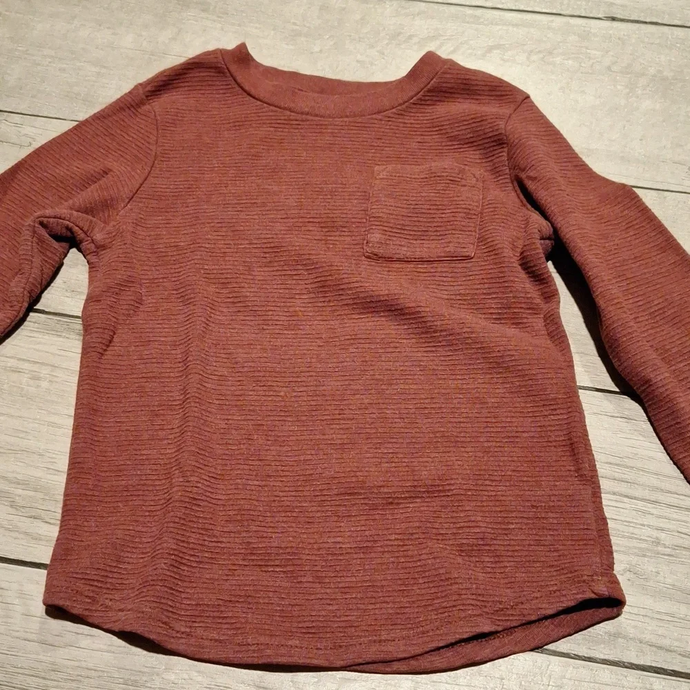 🦔Cat And Jack Maroon Textured Long Sleeve Tee🐧